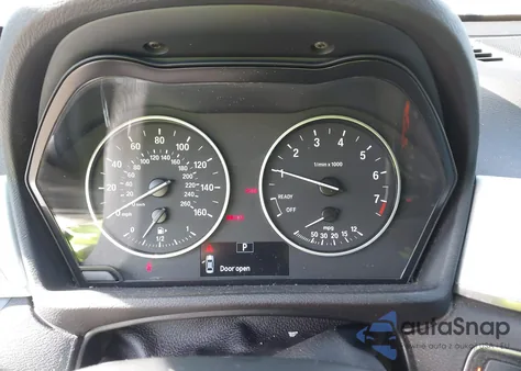 2016 BMW X1 xDrive28I z USA, uszkodzony, nr VIN WBXHT3C35G5E47749